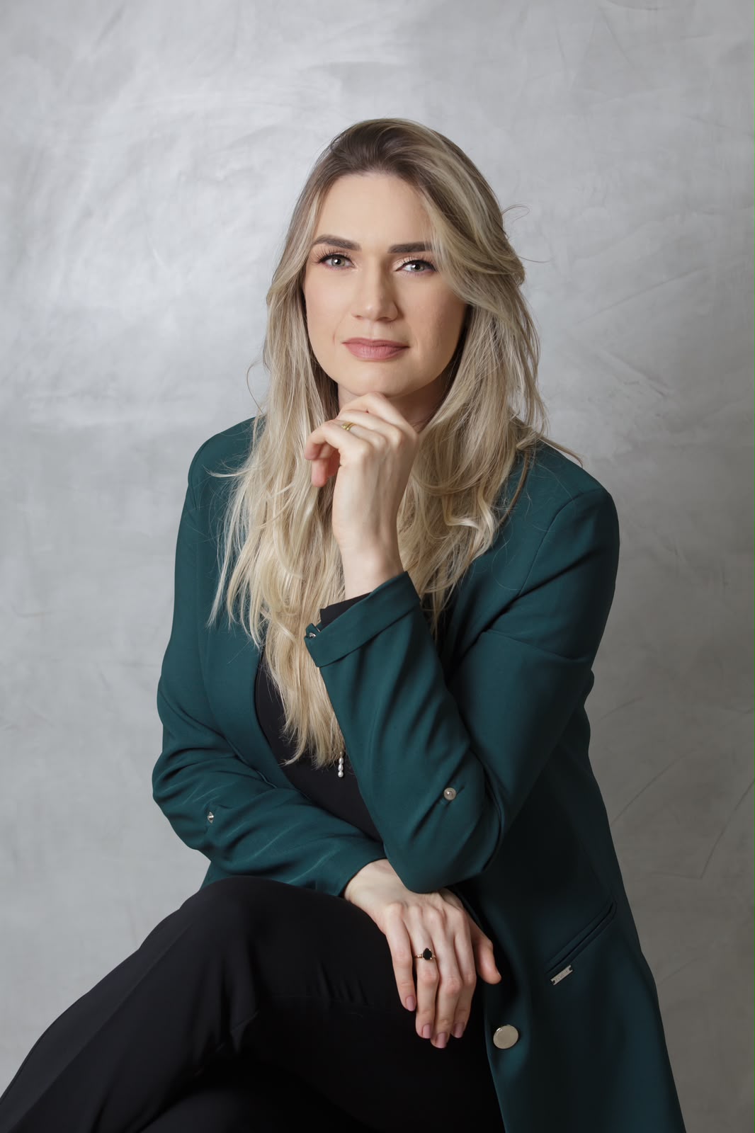 Dra. Juliana Sales